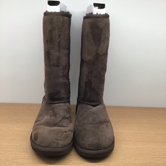 Ugg Classic Tall Chocolate size women’s 6 - Picture 2 of 8